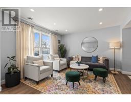 41 ELVIRA CRESCENT - 5