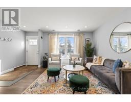 41 ELVIRA CRESCENT - 6