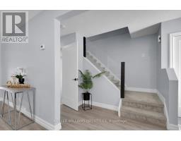 89 ERICA CRESCENT - 17