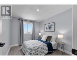 89 ERICA CRESCENT - 21