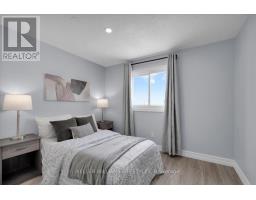 89 ERICA CRESCENT - 23