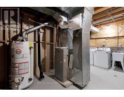 89 ERICA CRESCENT - 37