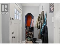 86 GILES STREET - 22