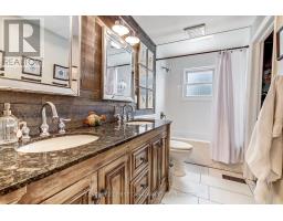 276 SOUTHCREST DRIVE - 14