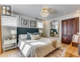 562 DUFFERIN AVENUE - 18