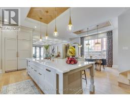 562 DUFFERIN AVENUE - 9