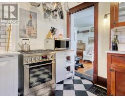 526 CHESTER STREET - 18