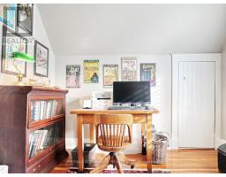 526 CHESTER STREET - 36