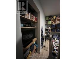 25 STATION STREET - 16