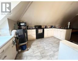 25 STATION STREET - 33