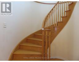 1544 BEAVERBROOK AVENUE - 21