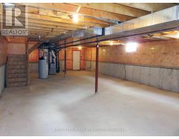 1544 BEAVERBROOK AVENUE - 37