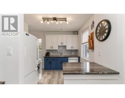 16 ELLIOTT STREET - 10