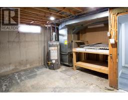 89 ALAYNE CRESCENT - 34