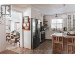 18 CARMAN STREET - 10