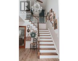 18 CARMAN STREET - 4