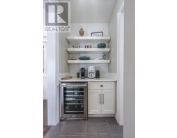 2328 HUMBERSIDE COMMON - 19