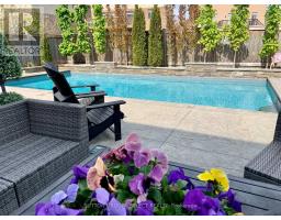 2328 HUMBERSIDE COMMON - 2