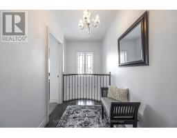 2328 HUMBERSIDE COMMON - 33