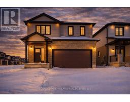 1566 WRIGHT CRESCENT - 35