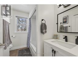 34 DEVONSHIRE AVENUE - 24