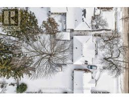 34 DEVONSHIRE AVENUE - 41