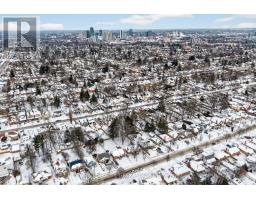 34 DEVONSHIRE AVENUE - 42