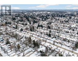 34 DEVONSHIRE AVENUE - 43