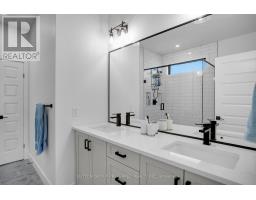 1928 TRAILSWAY DRIVE - 19