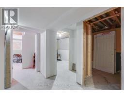 17 - 231 WINDSOR AVENUE - 27