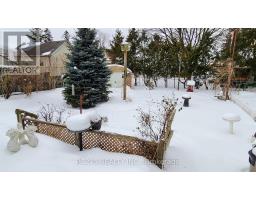 1531 HOWLAND AVENUE - 20