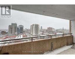 1705 - 389 DUNDAS STREET W - 34