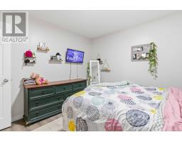 89 MARRIOTT PLACE - 31