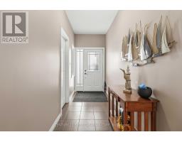 89 MARRIOTT PLACE - 4