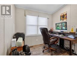 56 - 22790 AMIENS ROAD - 18