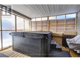 56 - 22790 AMIENS ROAD - 19