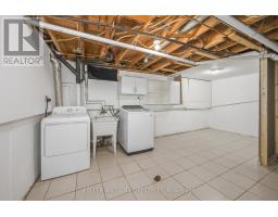 29 SASHA CRESCENT - 21