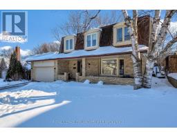 31 FOXCROFT CRESCENT - 46