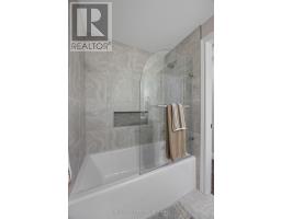 7 - 9 CADEAU TERRACE - 33