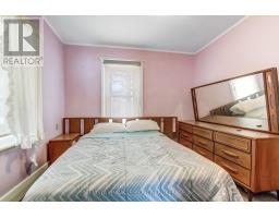 52 BOULLEE STREET - 3