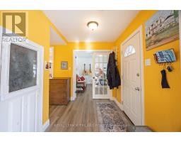 197 MAIN STREET - 10