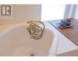 197 MAIN STREET - 32