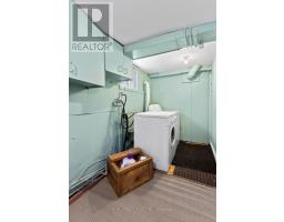 623 DUFFERIN AVENUE - 34