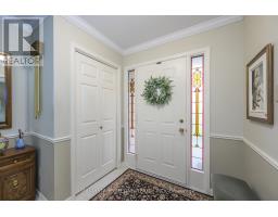 53 MERIDENE CRESCENT W - 16