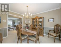 53 MERIDENE CRESCENT W - 20