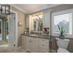 53 MERIDENE CRESCENT W - 36