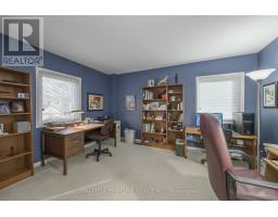 53 MERIDENE CRESCENT W - 37