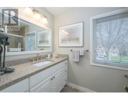 53 MERIDENE CRESCENT W - 41