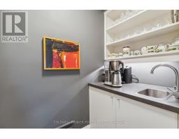 4 LINKSGATE ROAD - 19