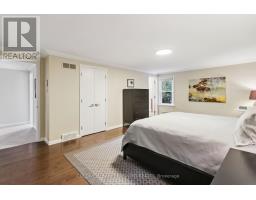 4 LINKSGATE ROAD - 24